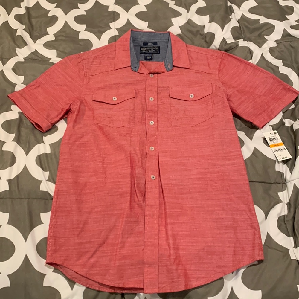 Men’s Red Short Sleeve Collared Shirt - NEW WITH TAG